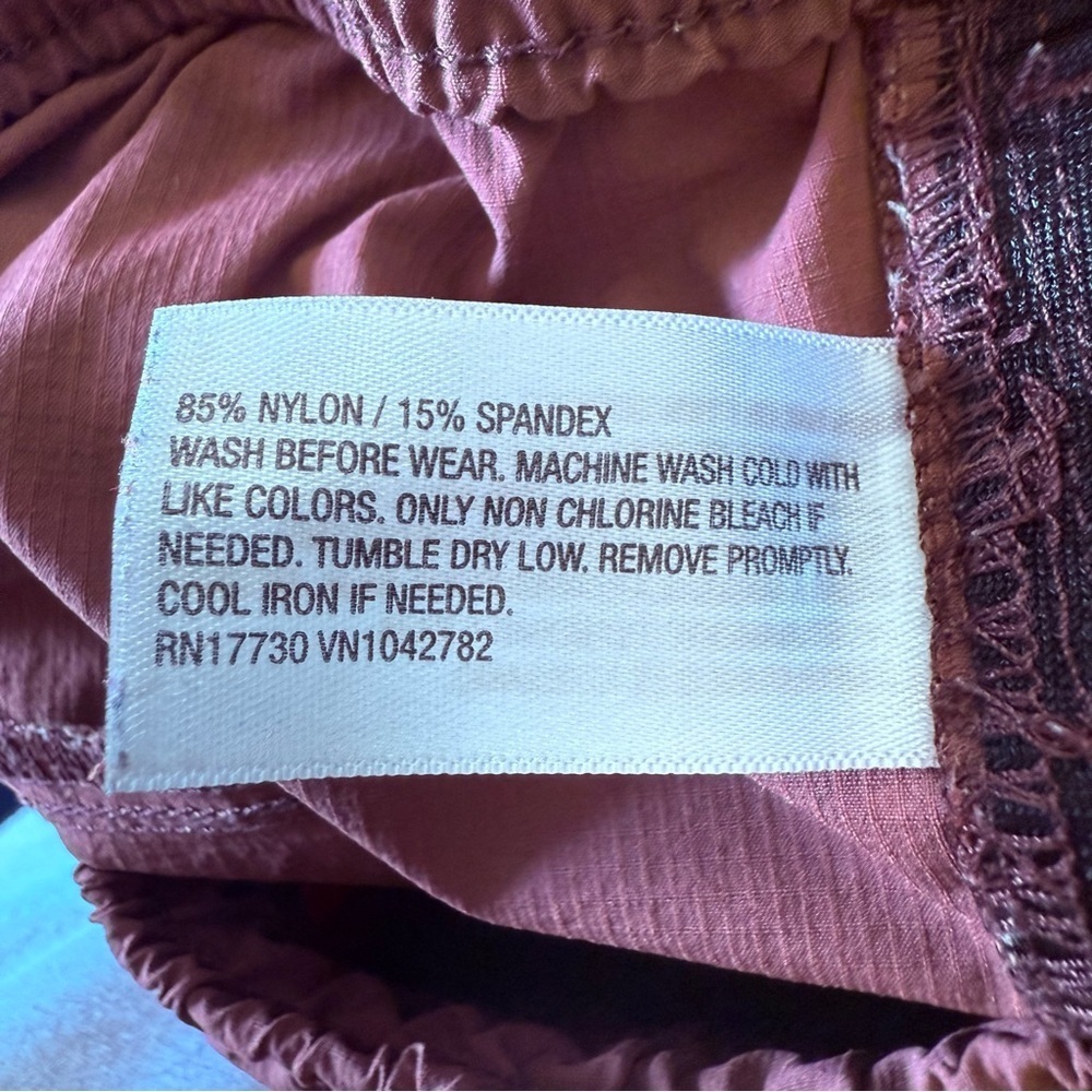 Like New Boys Art Class brick red Cargo Woven Tech Jogger Pants size 6 - Picture 4 of 9